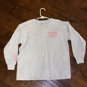 Tyler’s Long Sleeve M